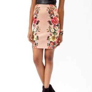 Forever 21 Floral Beige Pencil Skirt